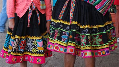 pollera peruana|peruvian outfit.